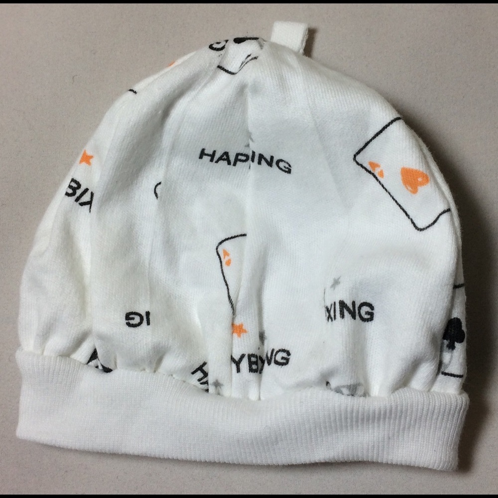 Newborn Baby Beanie Cap - White - Tokens  & Cards